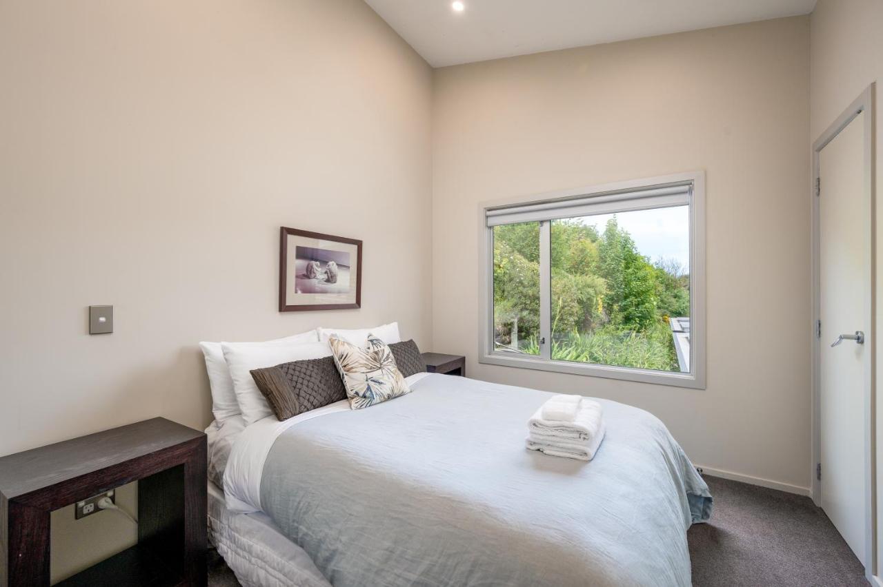 Luxury Lakeview Vista Apartment Wanaka Esterno foto